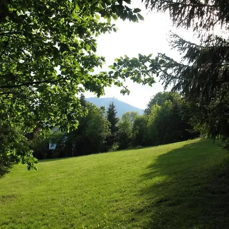 Semesterbostad Charming With Terrace In *
