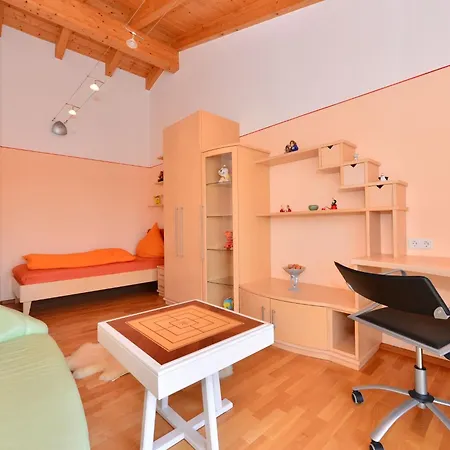 Charming With Terrace In * Deggendorf